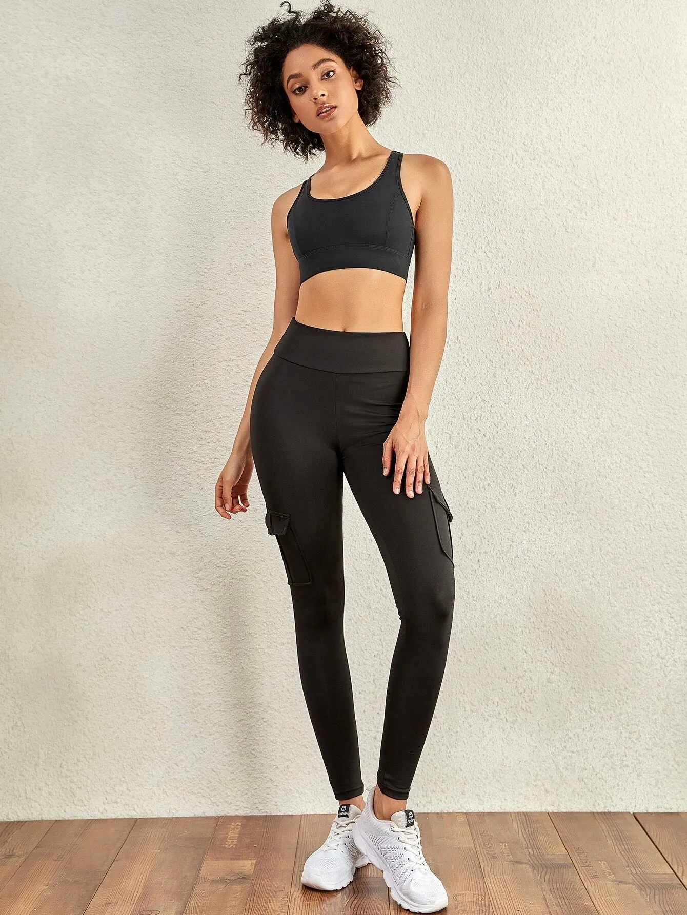 4 Pockets Yoga Cargo Pants