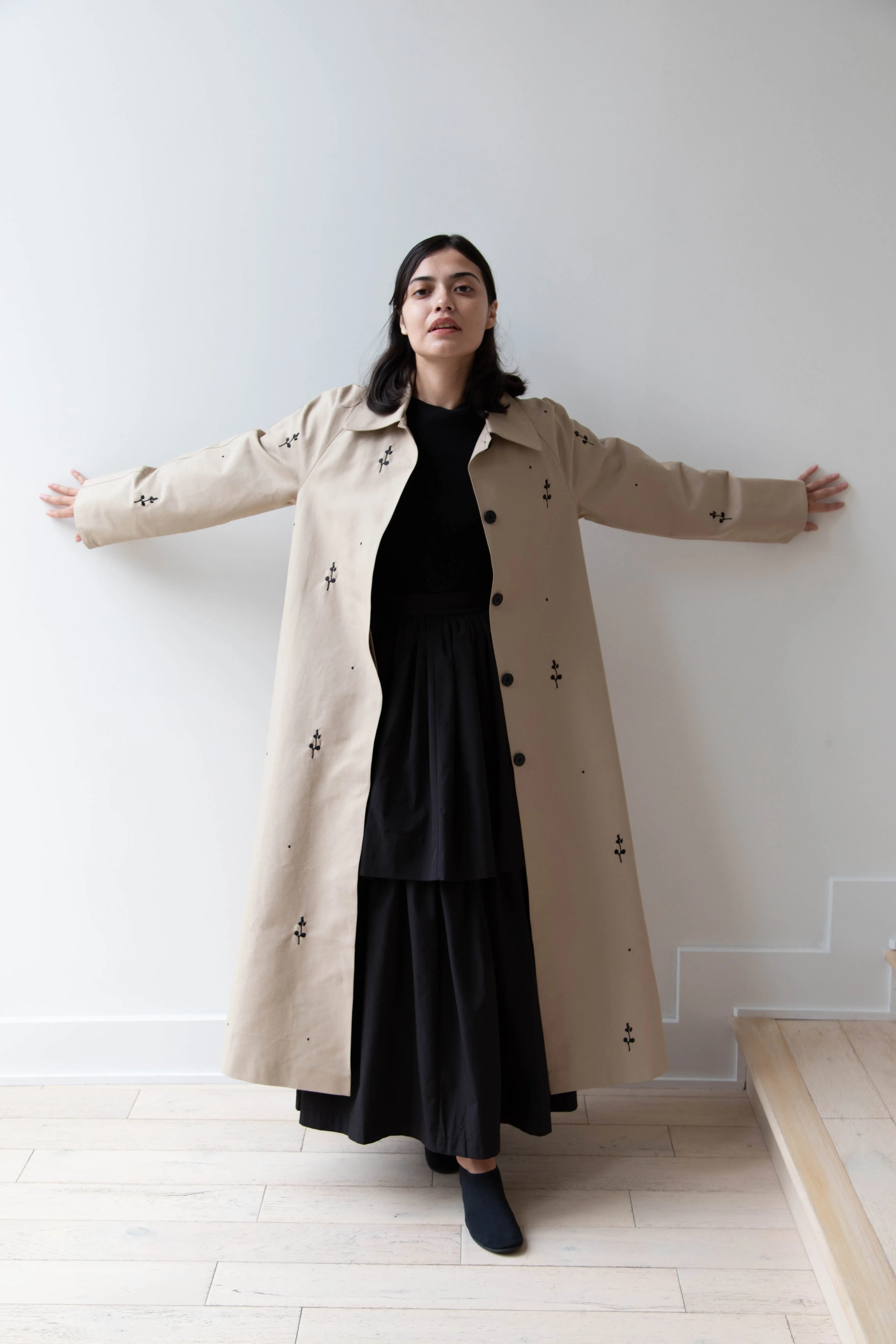 Delegan | Trench Coat with Embroidery in Beige & Black