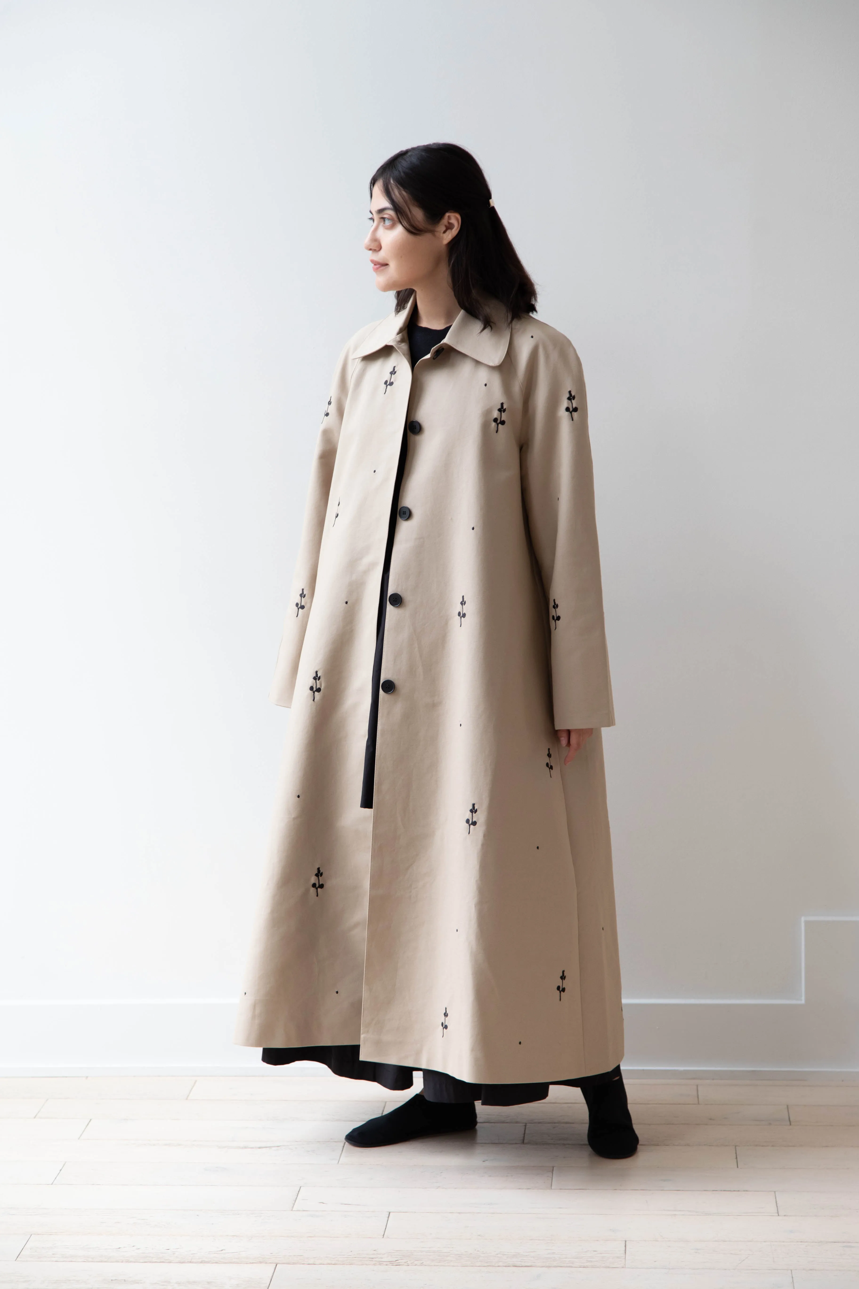 Delegan | Trench Coat with Embroidery in Beige & Black