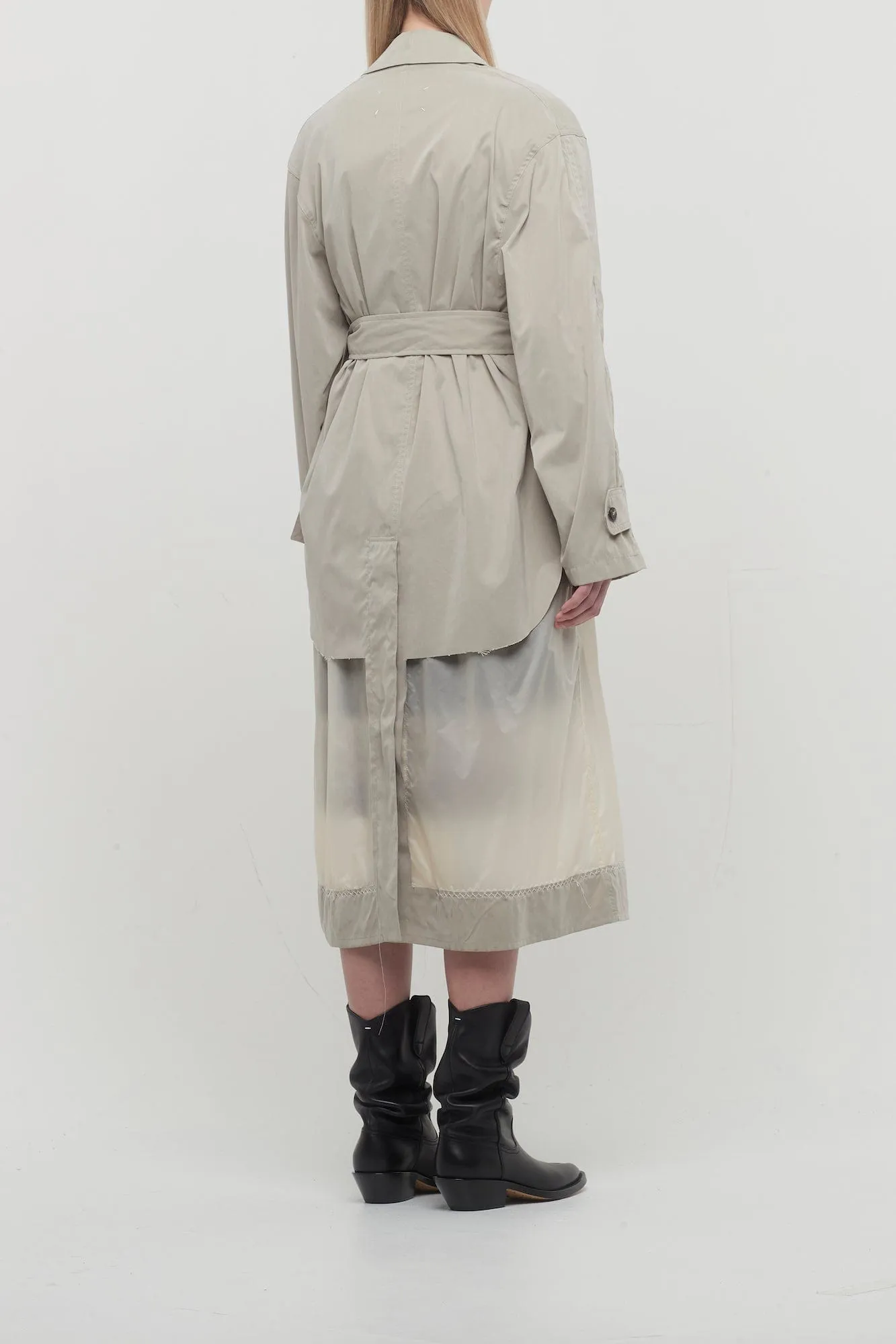Maison Margiela Light Weight Trench in Beige