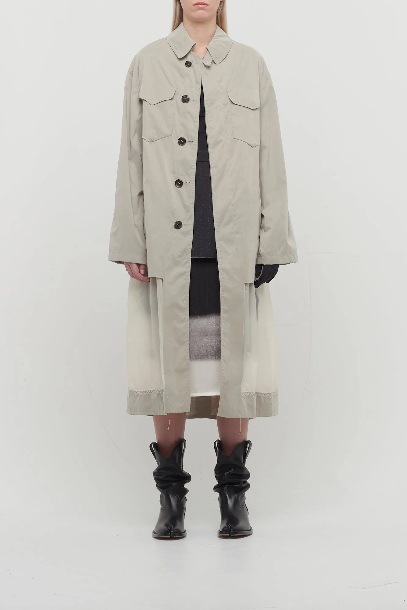 Maison Margiela Light Weight Trench in Beige