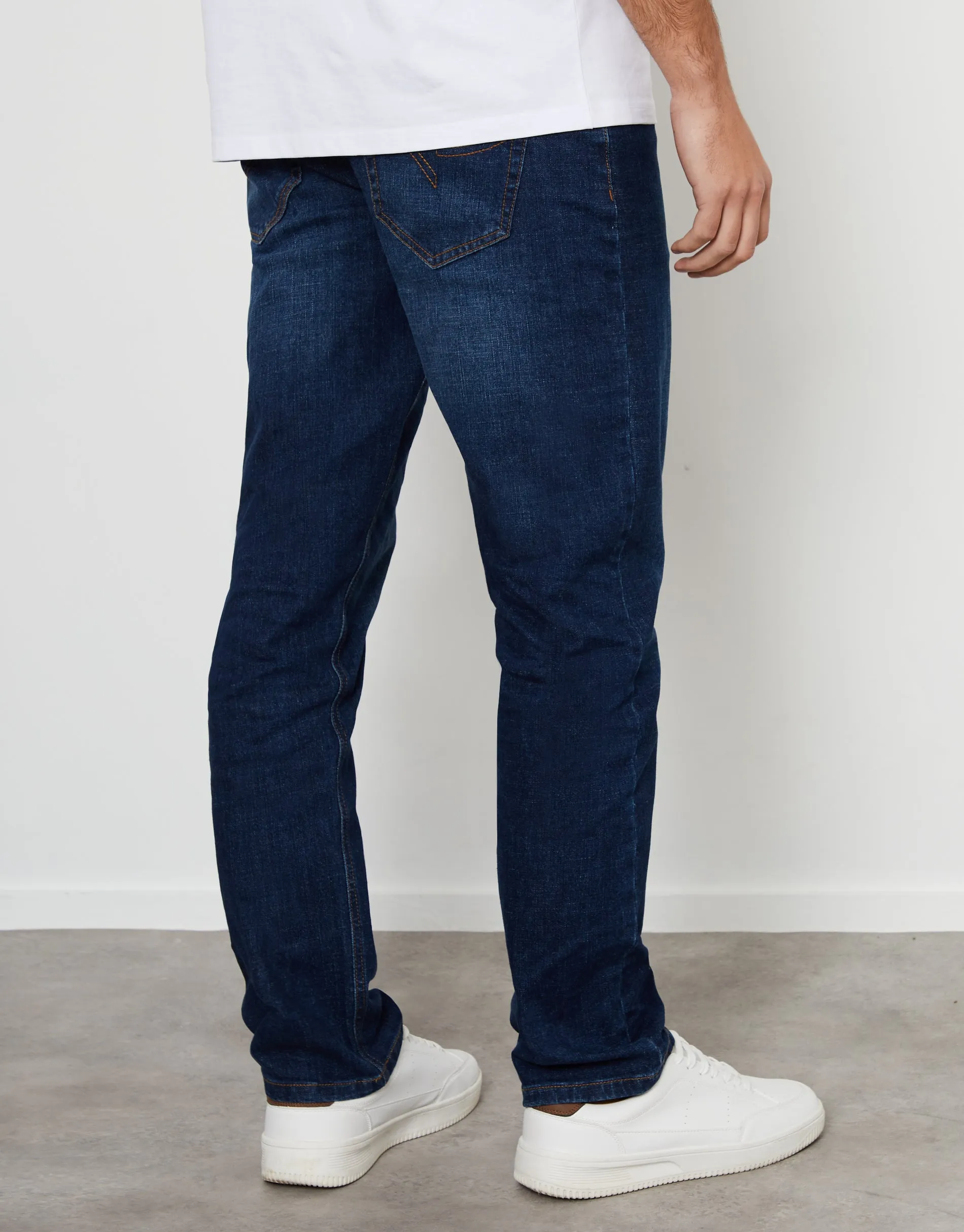 Men's Dark Wash Stretch Heritage Straight Leg Jeans