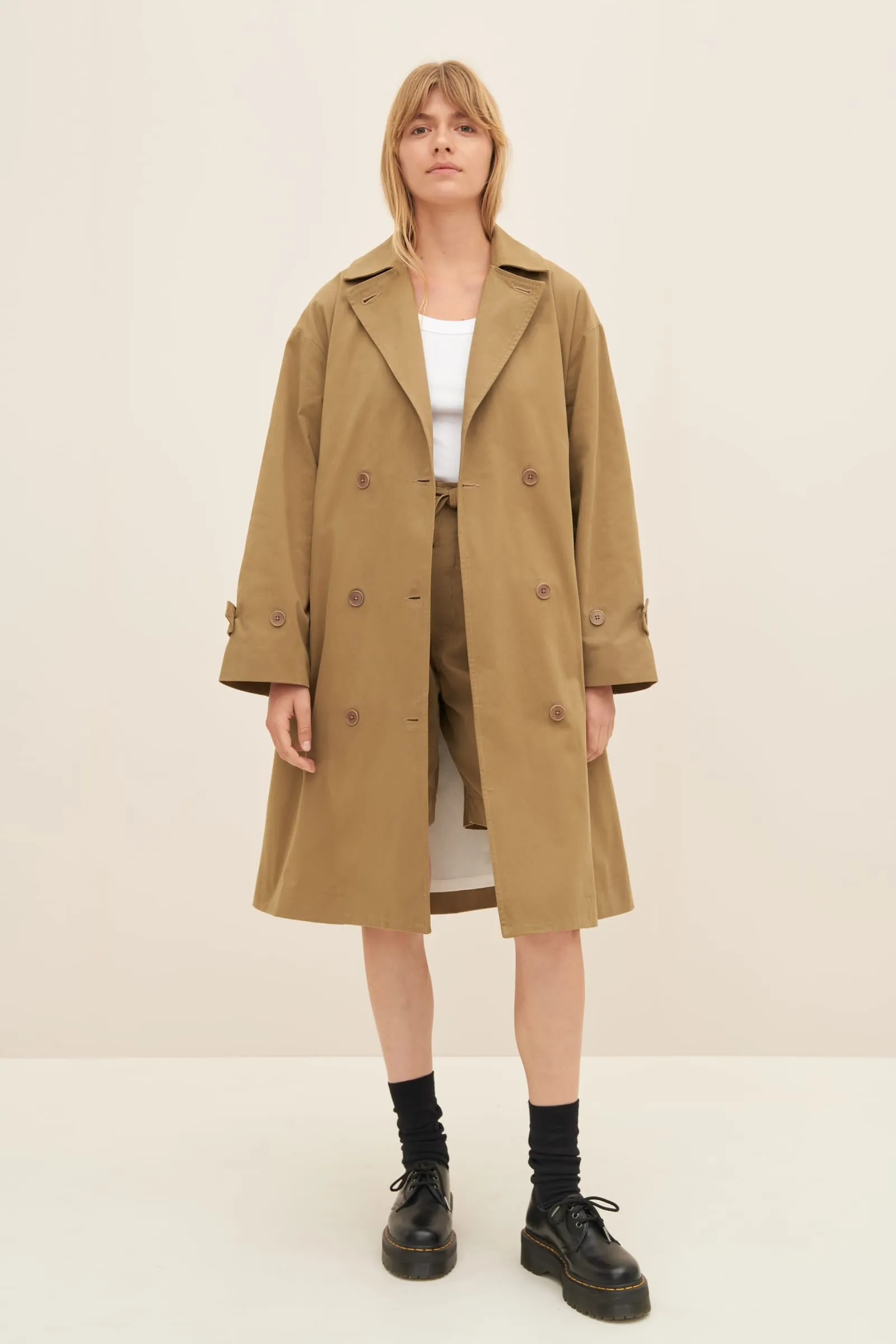Mile Trench, Bronze