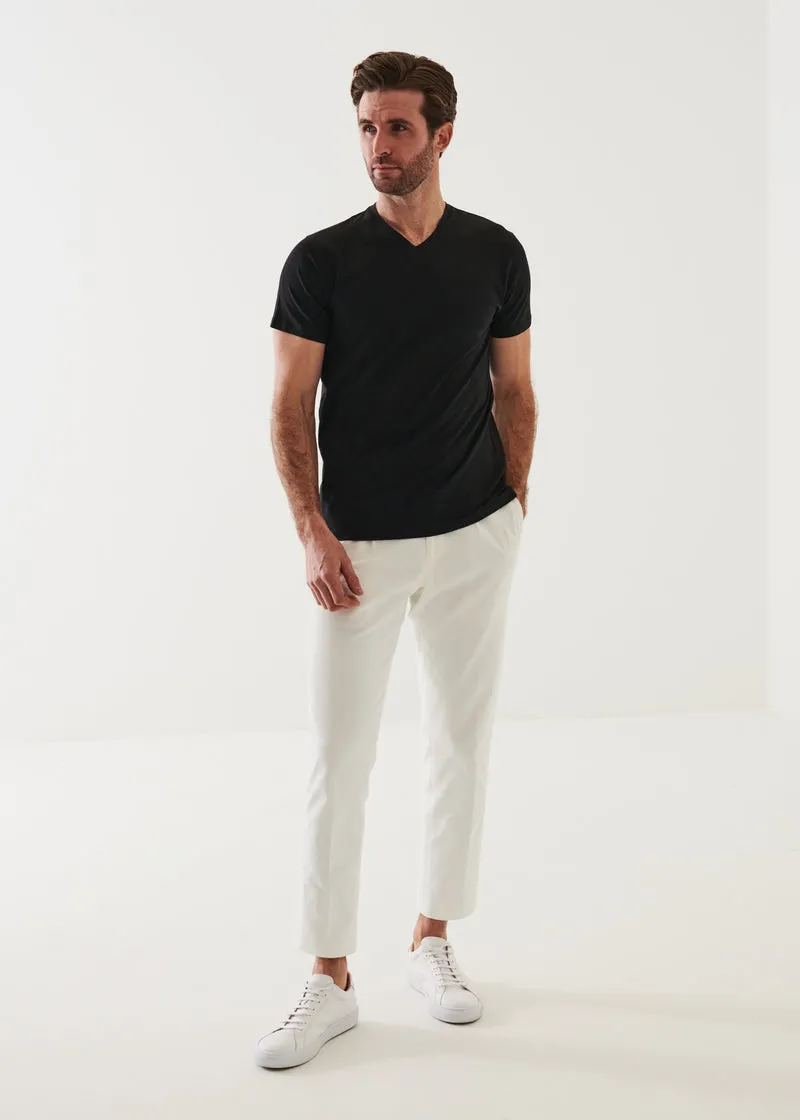 PIMA COTTON STRETCH V-NECK - Black