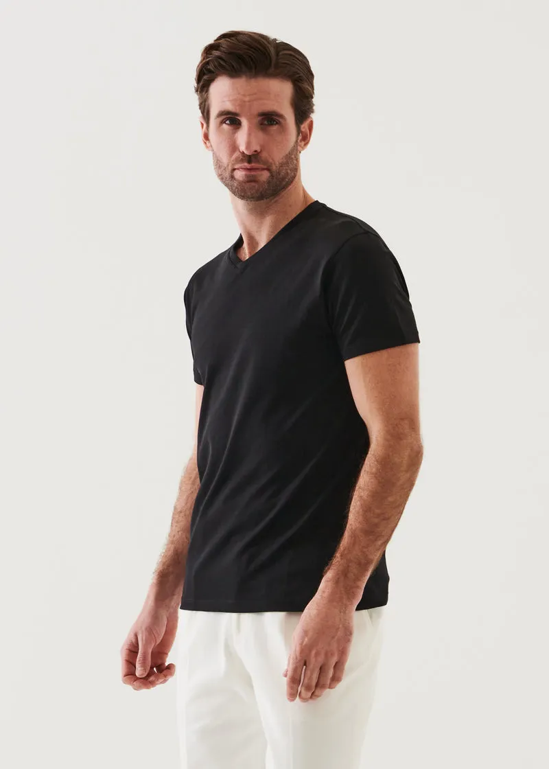 PIMA COTTON STRETCH V-NECK - Black