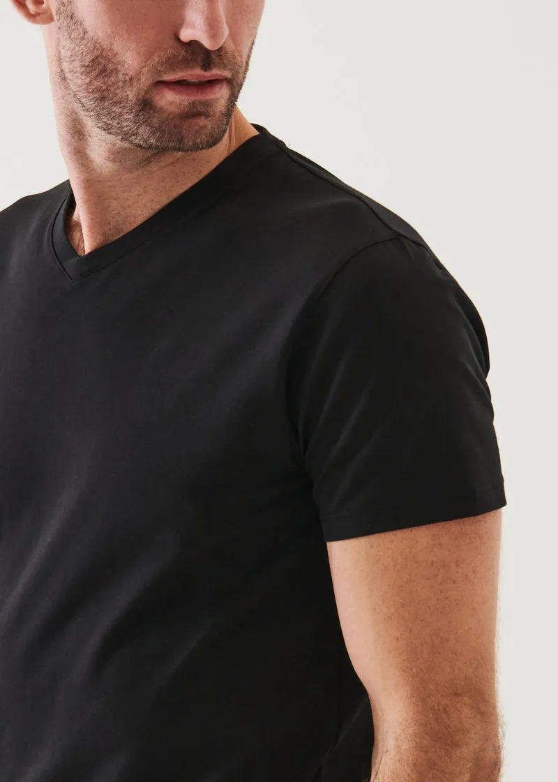 PIMA COTTON STRETCH V-NECK - Black
