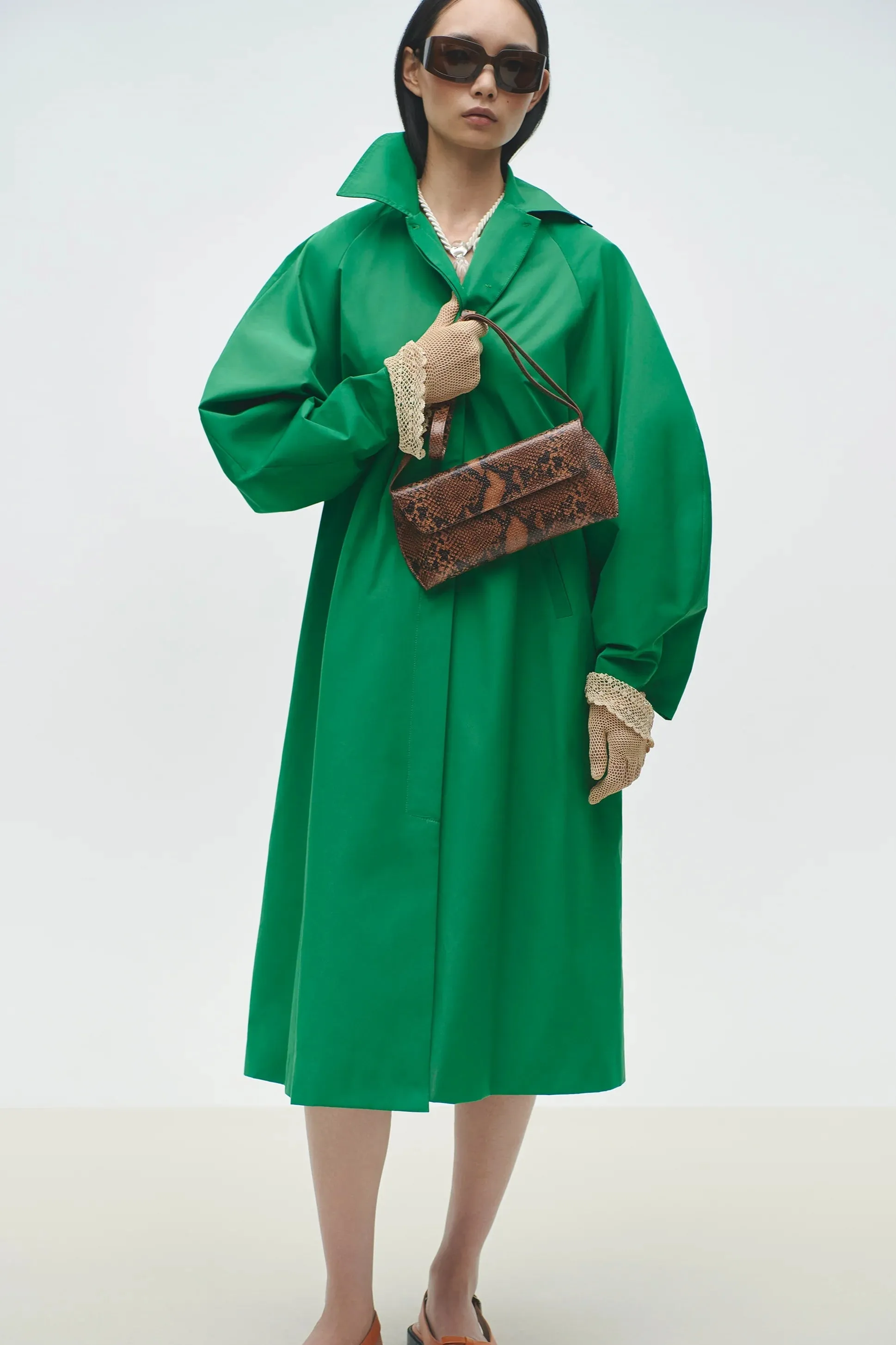 Trench Coat, Fento
